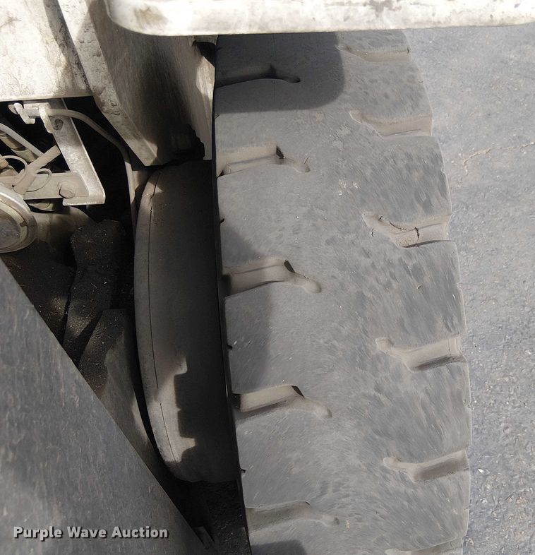 image for item EE5127 2017 UniCarriers PF50 forklift