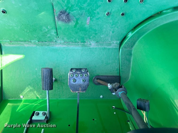 image for item EG1098 2018 John Deere TX Gator utility vehicle