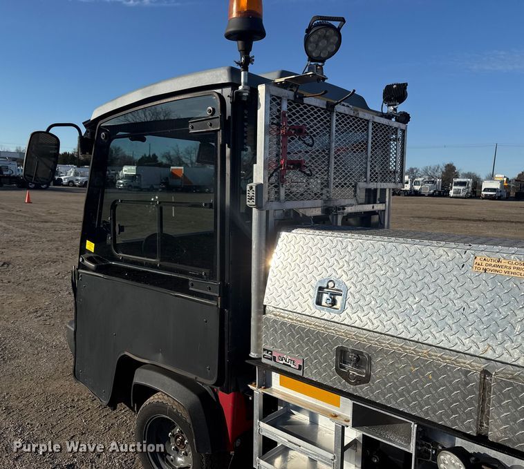 image for item EG1823 2018 Toro Heavy Duty Workman utility vehicle