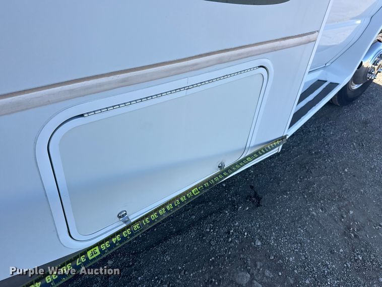 image for item EG1891 2007 Jayco Inc Greyhawk  RV