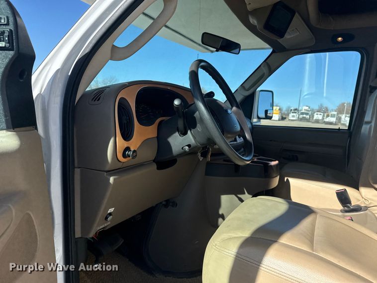 image for item EG1891 2007 Jayco Inc Greyhawk  RV