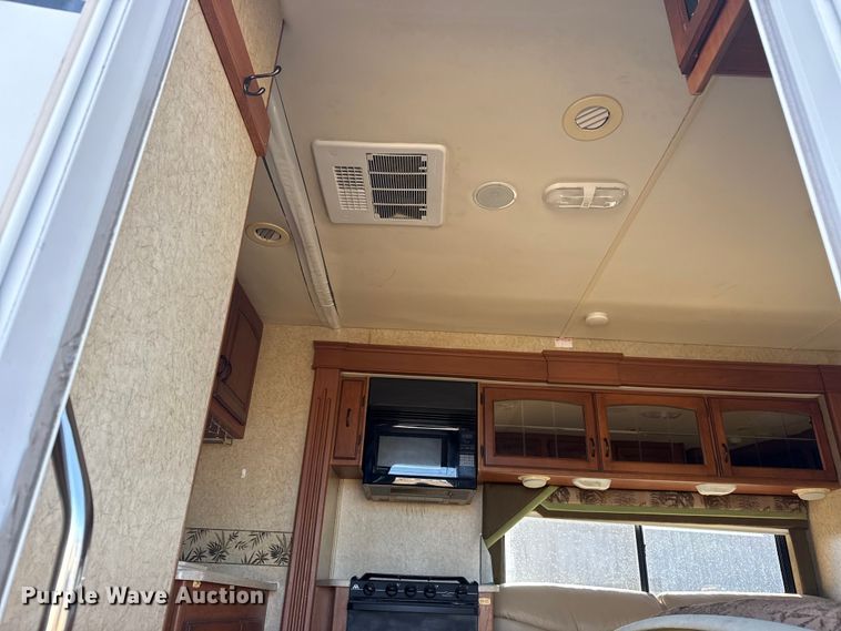 image for item EG1891 2007 Jayco Inc Greyhawk  RV