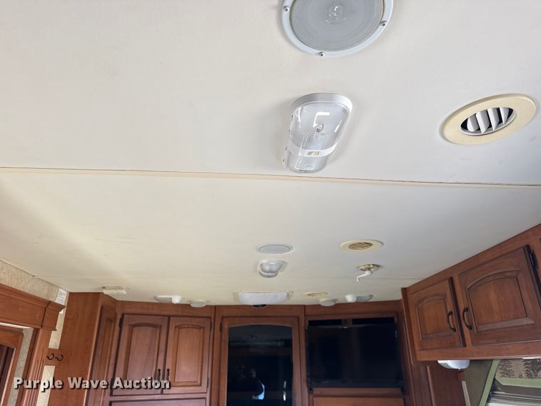 image for item EG1891 2007 Jayco Inc Greyhawk  RV