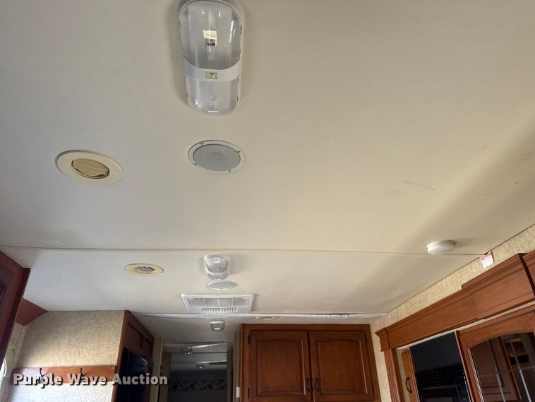 image for item EG1891 2007 Jayco Inc Greyhawk  RV