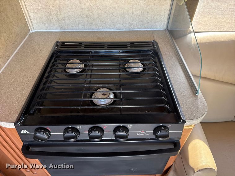 image for item EG1891 2007 Jayco Inc Greyhawk  RV