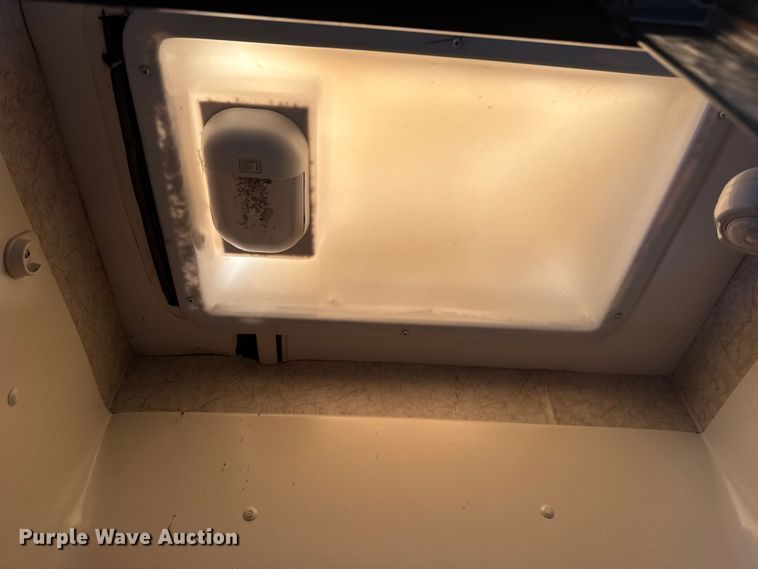 image for item EG1891 2007 Jayco Inc Greyhawk  RV