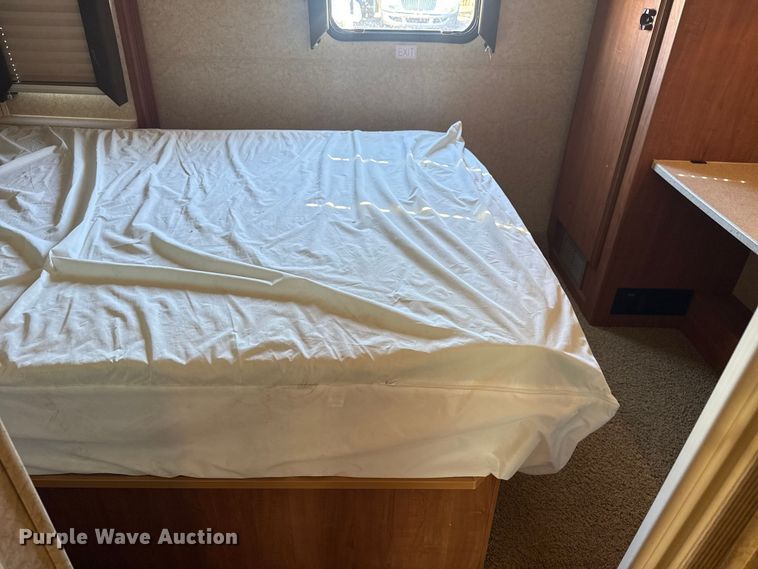 image for item EG1891 2007 Jayco Inc Greyhawk  RV