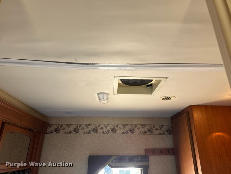 image for item EG1891 2007 Jayco Inc Greyhawk  RV