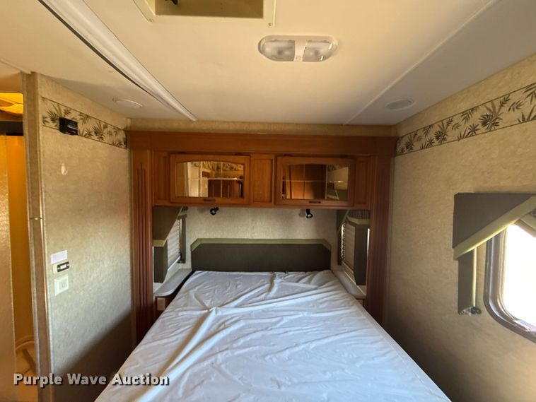 image for item EG1891 2007 Jayco Inc Greyhawk  RV