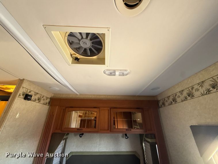 image for item EG1891 2007 Jayco Inc Greyhawk  RV