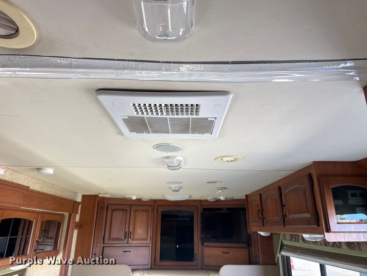 image for item EG1891 2007 Jayco Inc Greyhawk  RV