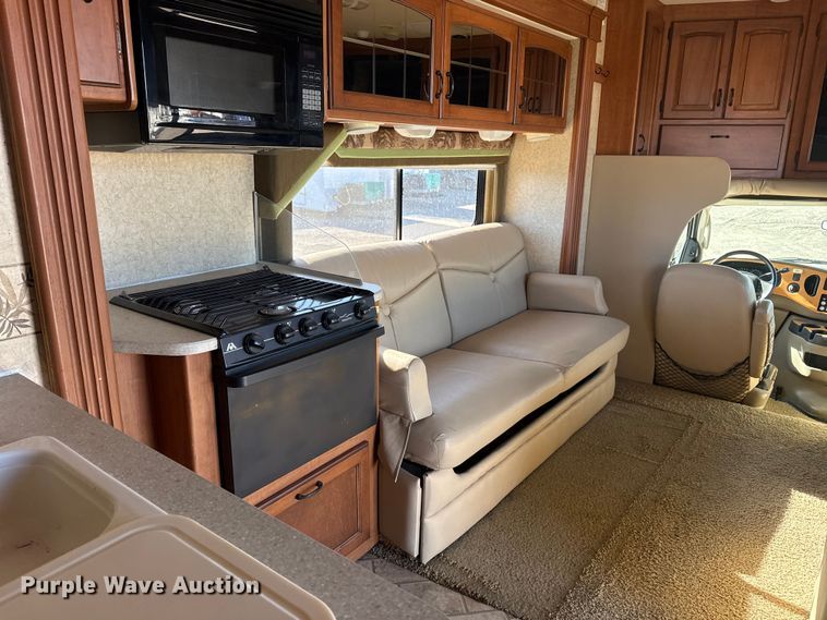 image for item EG1891 2007 Jayco Inc Greyhawk  RV