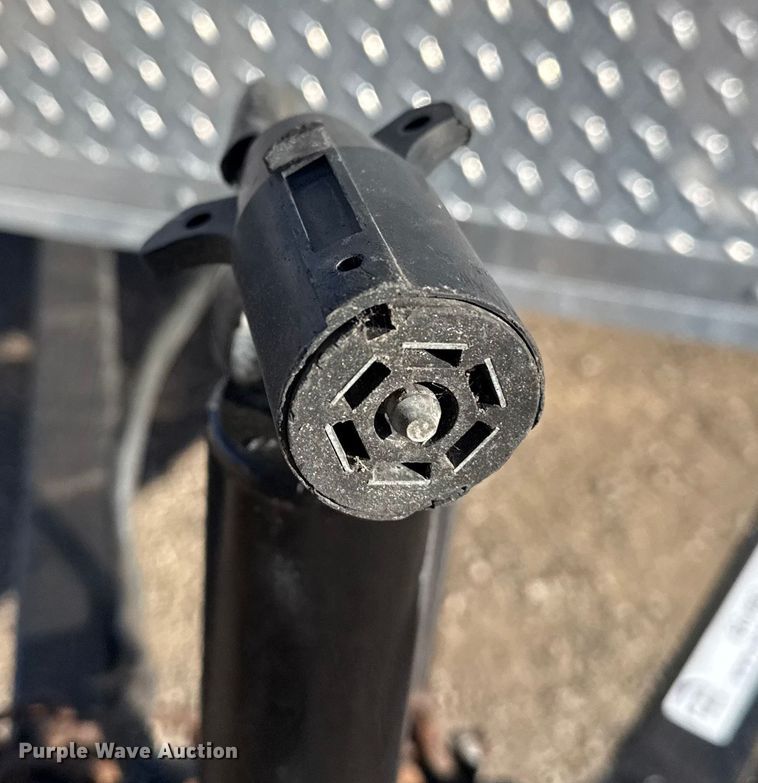 image for item EG1893 2015 Diamond Cargo TA-5200 enclosed cargo trailer