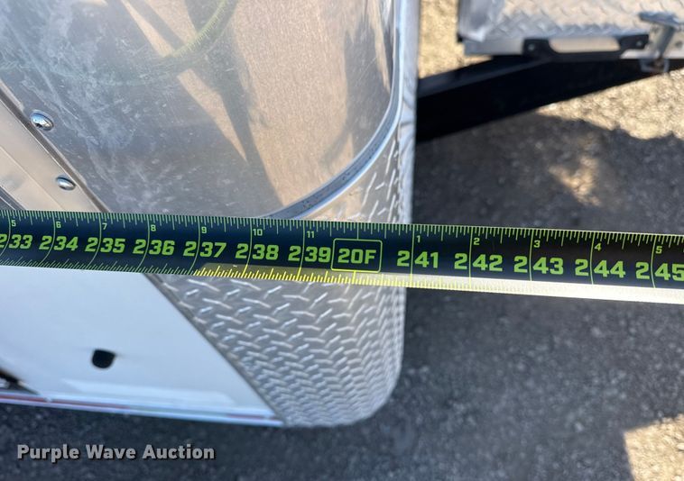 image for item EG1893 2015 Diamond Cargo TA-5200 enclosed cargo trailer