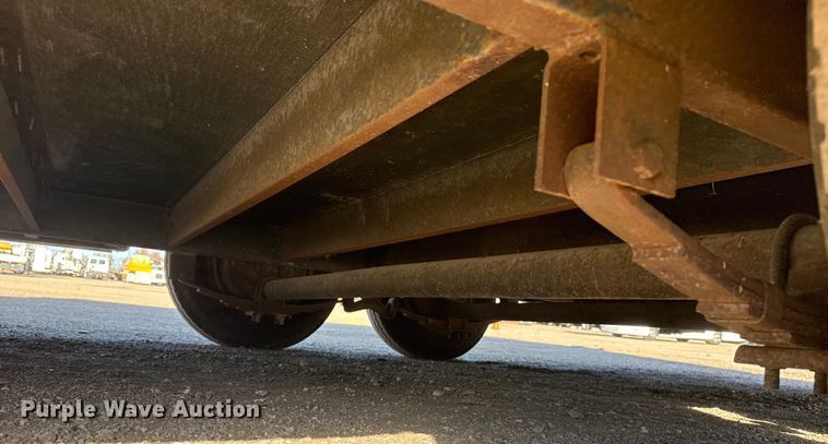 image for item EG1893 2015 Diamond Cargo TA-5200 enclosed cargo trailer