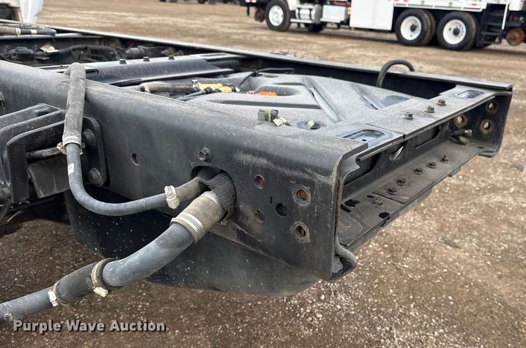 image for item EG1933 2021 Chevrolet Silverado 5500HD truck cab and chassis