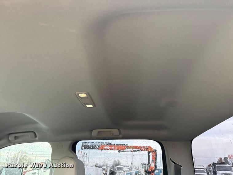 image for item EG1933 2021 Chevrolet Silverado 5500HD truck cab and chassis