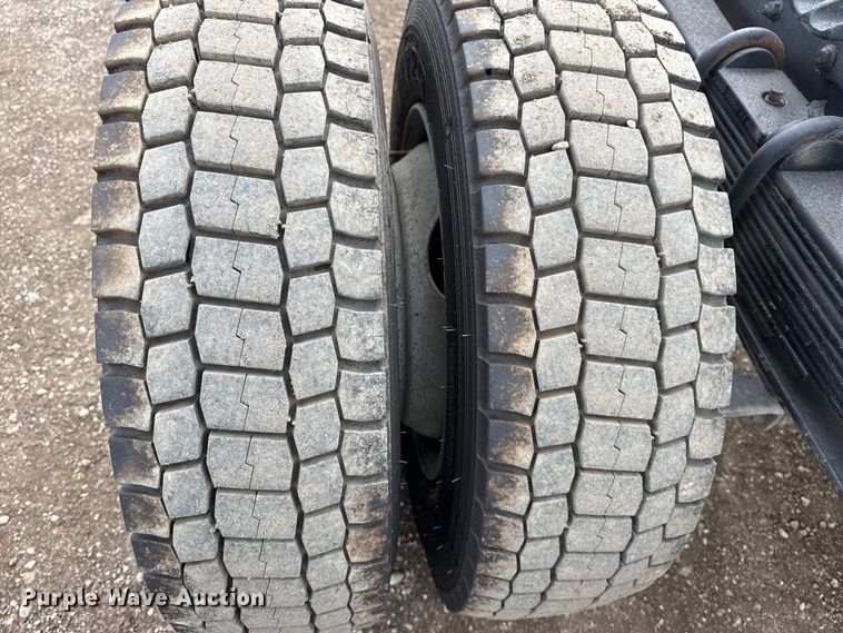 image for item EG1933 2021 Chevrolet Silverado 5500HD truck cab and chassis