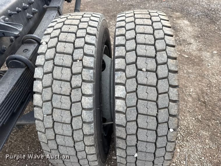 image for item EG1933 2021 Chevrolet Silverado 5500HD truck cab and chassis