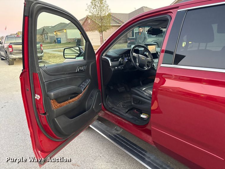 image for item EG8303 2015 Chevrolet Tahoe LTZ SUV