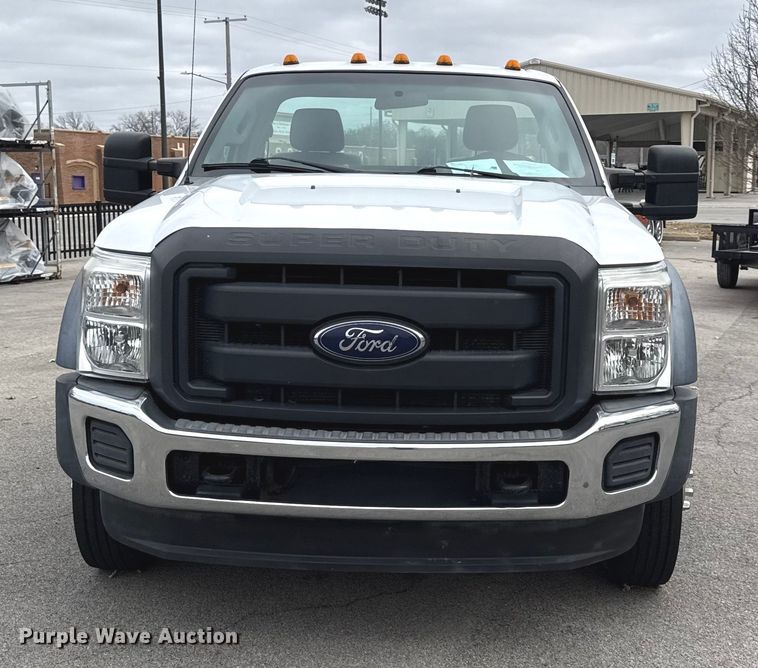 image for item EN0168 2016 Ford F550 truck cab and chassis