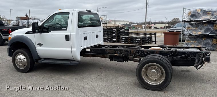 image for item EN0168 2016 Ford F550 truck cab and chassis