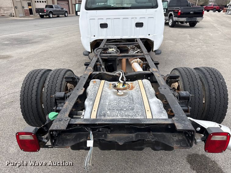 image for item EN0168 2016 Ford F550 truck cab and chassis