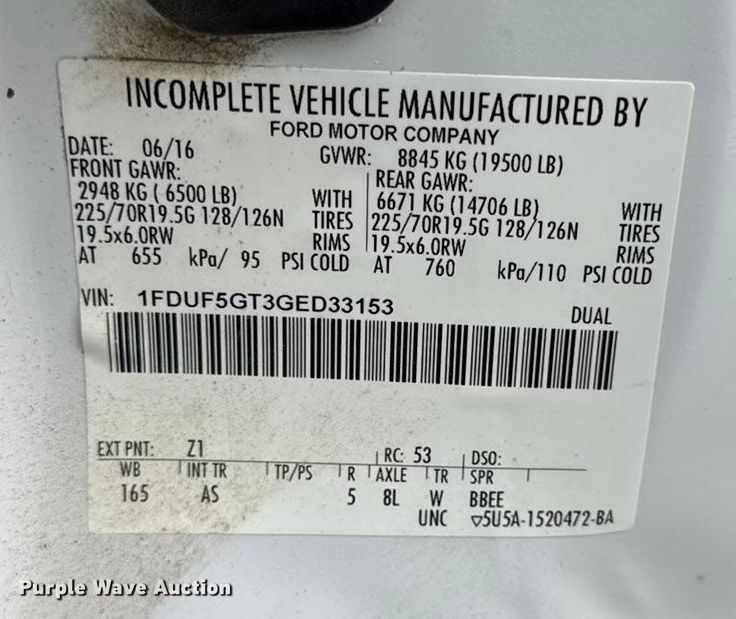 image for item EN0168 2016 Ford F550 truck cab and chassis