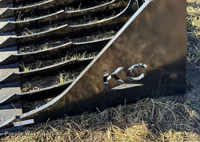 image for item EN0219 KC skid steer rock bucket