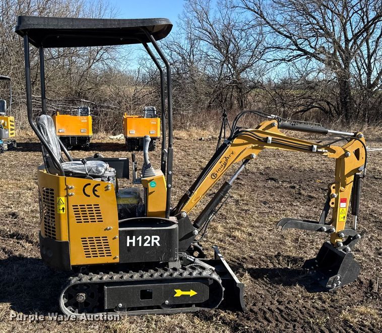 image for item EN0241 2025 CFG industrial H12R mini excavator