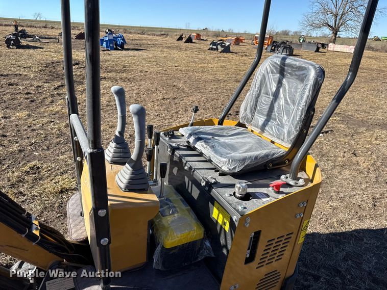 image for item EN0241 2025 CFG industrial H12R mini excavator