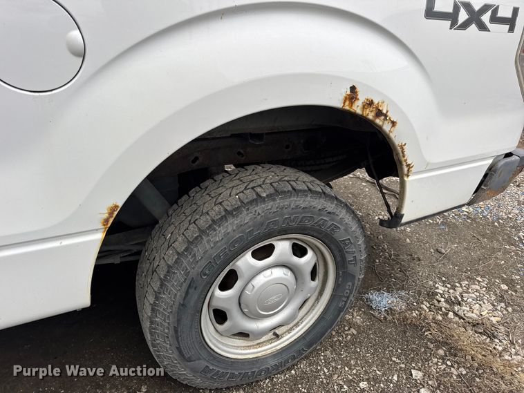 image for item EN0797 2010 Ford F150 Ext. Cab pickup truck