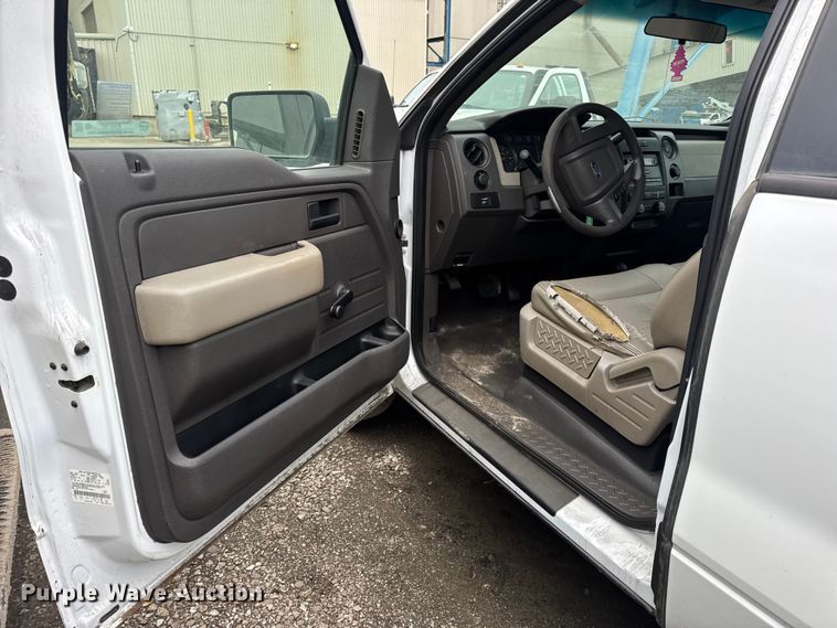 image for item EN0797 2010 Ford F150 Ext. Cab pickup truck