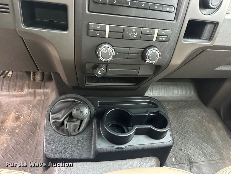 image for item EN0797 2010 Ford F150 Ext. Cab pickup truck