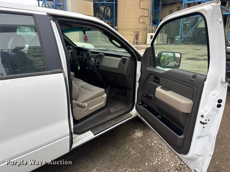 image for item EN0797 2010 Ford F150 Ext. Cab pickup truck