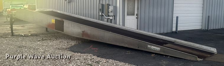 image for item EN0838 ECOA YardRamp loading dock ramp