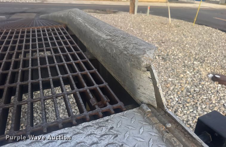 image for item EN0838 ECOA YardRamp loading dock ramp