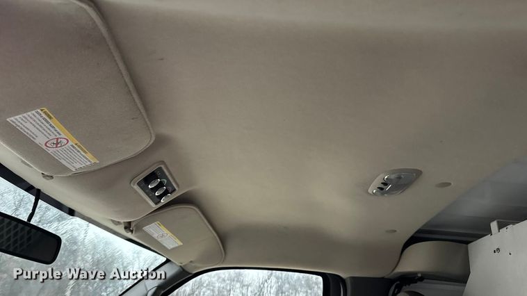 image for item EN0839 2014 GMC Savana G2500 van