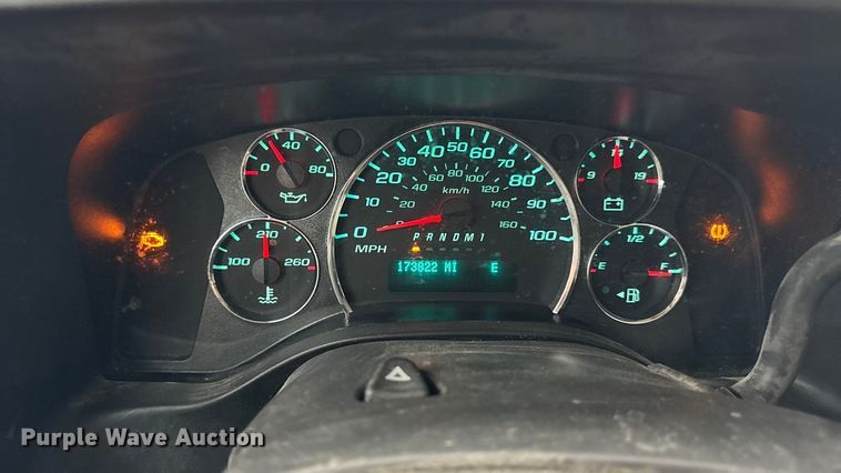 image for item EN0839 2014 GMC Savana G2500 van