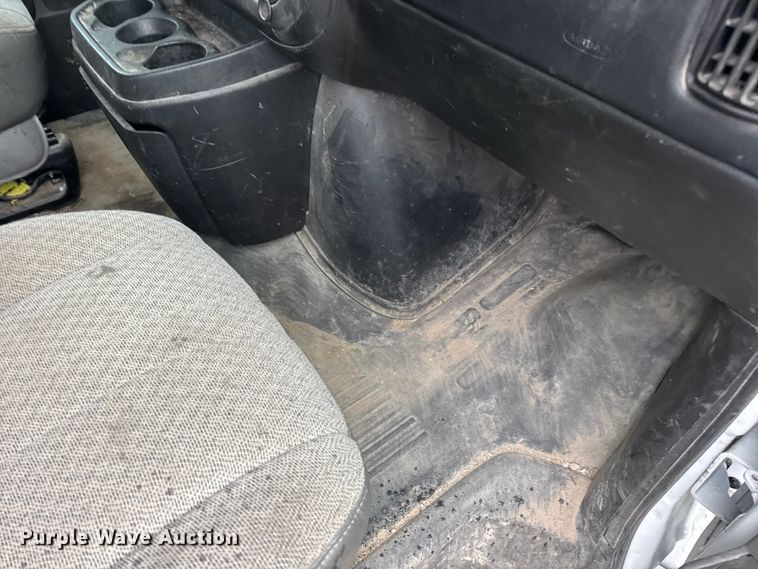 image for item EN0839 2014 GMC Savana G2500 van