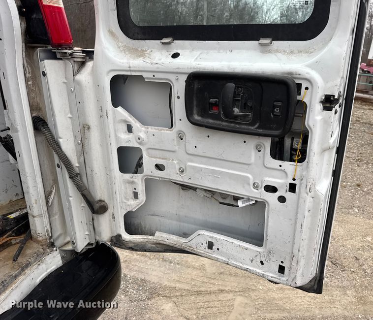 image for item EN0839 2014 GMC Savana G2500 van