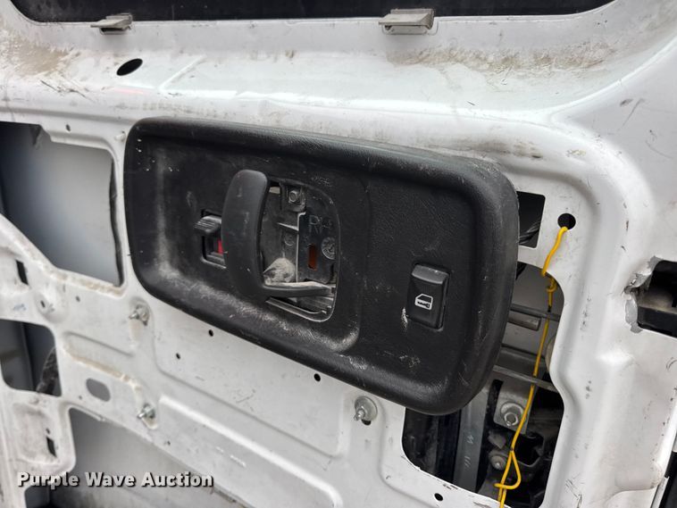 image for item EN0839 2014 GMC Savana G2500 van