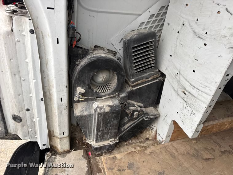 image for item EN0839 2014 GMC Savana G2500 van