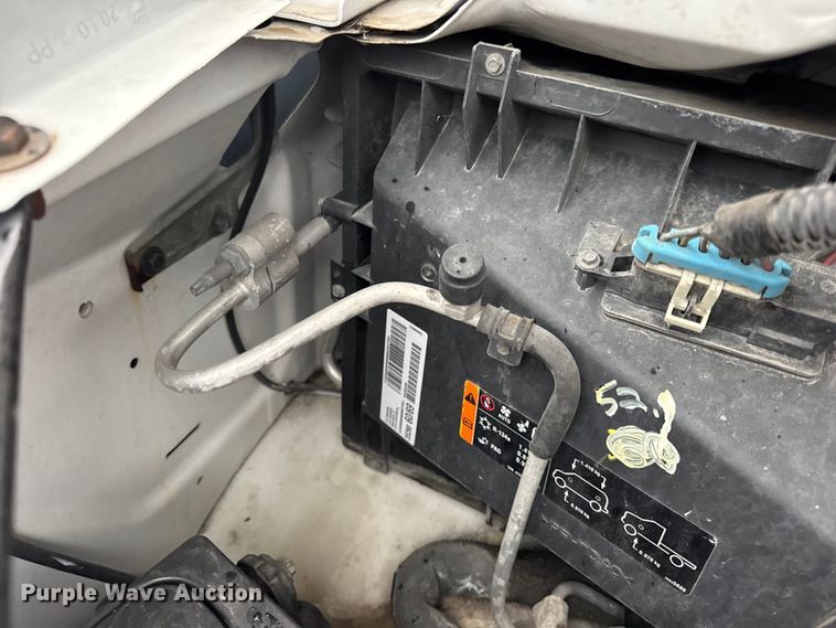 image for item EN0839 2014 GMC Savana G2500 van