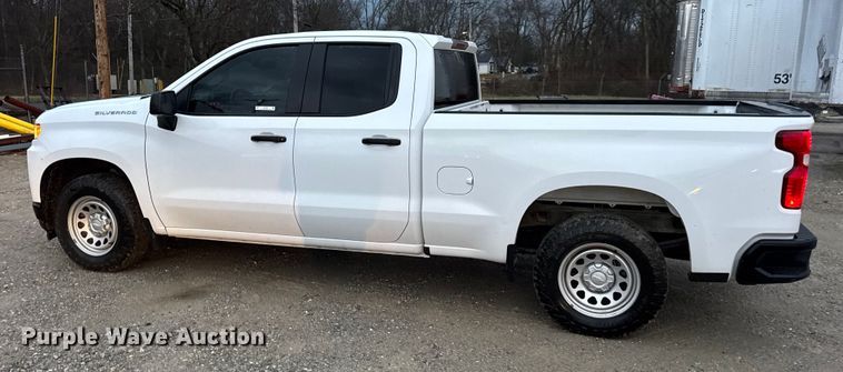 image for item EN0840 2019 Chevrolet Silverado 1500 Ext. Cab pickup truck