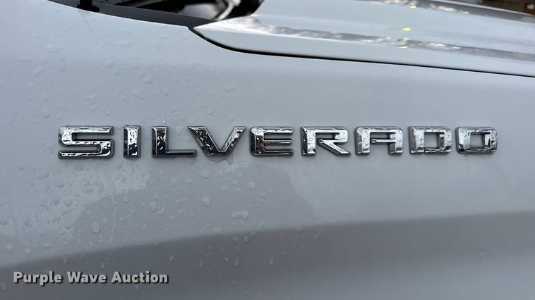 image for item EN0840 2019 Chevrolet Silverado 1500 Ext. Cab pickup truck