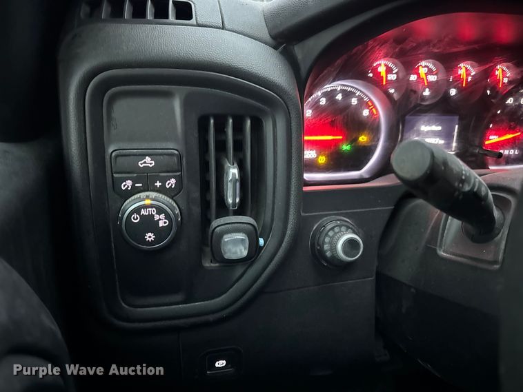 image for item EN0840 2019 Chevrolet Silverado 1500 Ext. Cab pickup truck