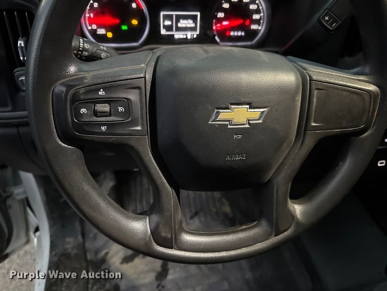 image for item EN0840 2019 Chevrolet Silverado 1500 Ext. Cab pickup truck