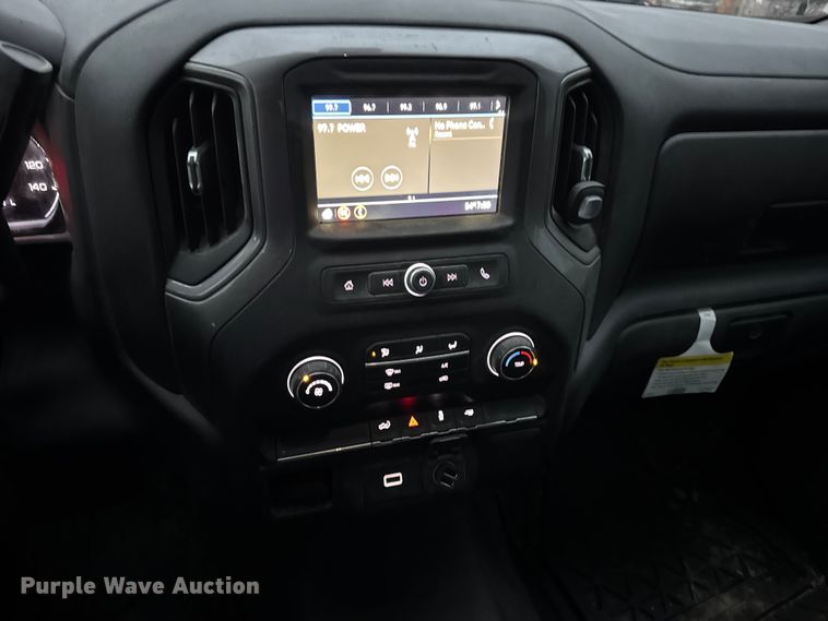 image for item EN0840 2019 Chevrolet Silverado 1500 Ext. Cab pickup truck