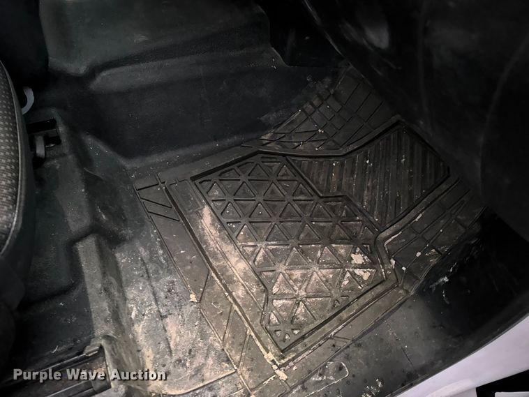 image for item EN0840 2019 Chevrolet Silverado 1500 Ext. Cab pickup truck